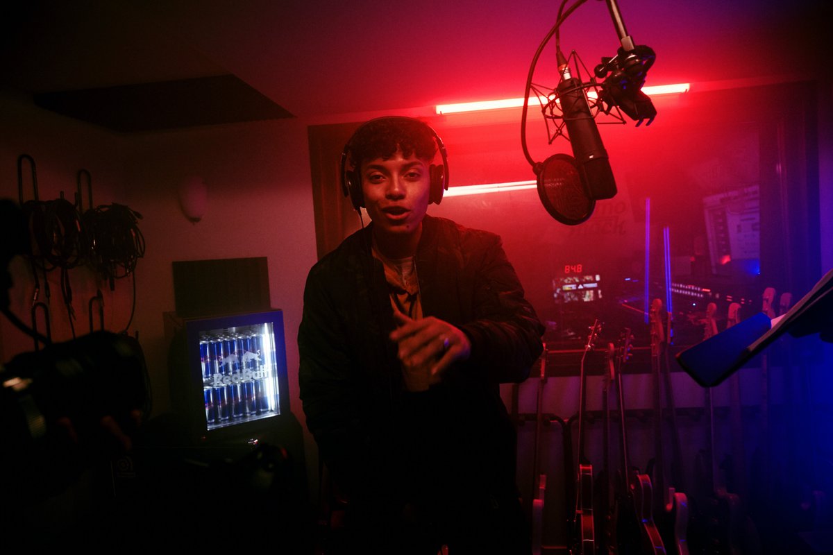 Red Bull Batalla tweet media