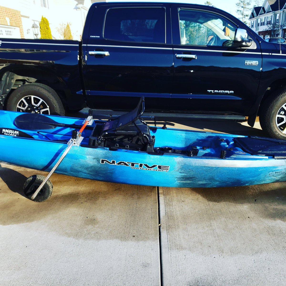 Dark_WolfFishin's tweet photo. All clean and ready for the water. #nativetitan #nativetitan12 #nativewatercraft #kayakfishing #fishingkayak #kayakfisherman https://t.co/kBIILhMgOE