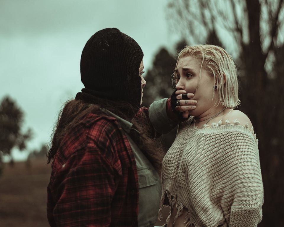 AManicMacabre's tweet image. Set photos from the filming of Manic Macabre , Horror Written/Directed by @HassonHarris , Coming Soon #ManicMacabre #Horror #Film #Slasher #Director #Writer #BlackDirector #BlackHorror #WomeninHorror #BlackWomenInHorror #Melanin #HorrorNoir