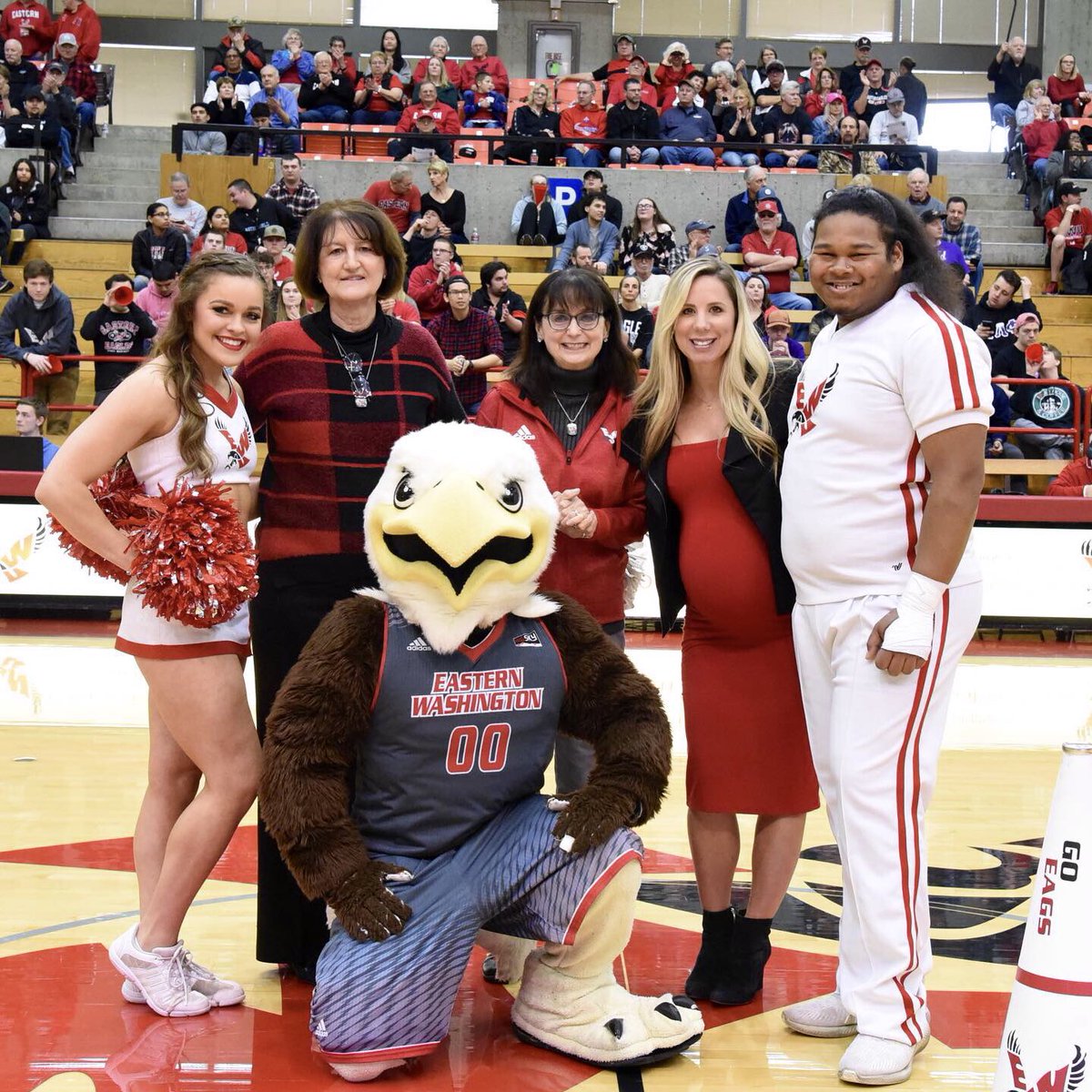 EWU Cheerleading tweet media