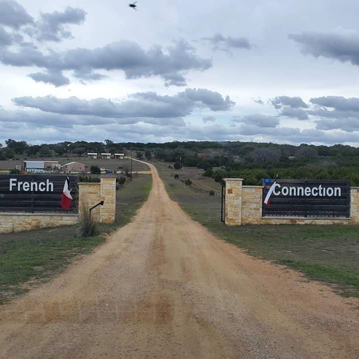 Hill Country Tasting Room tweet media