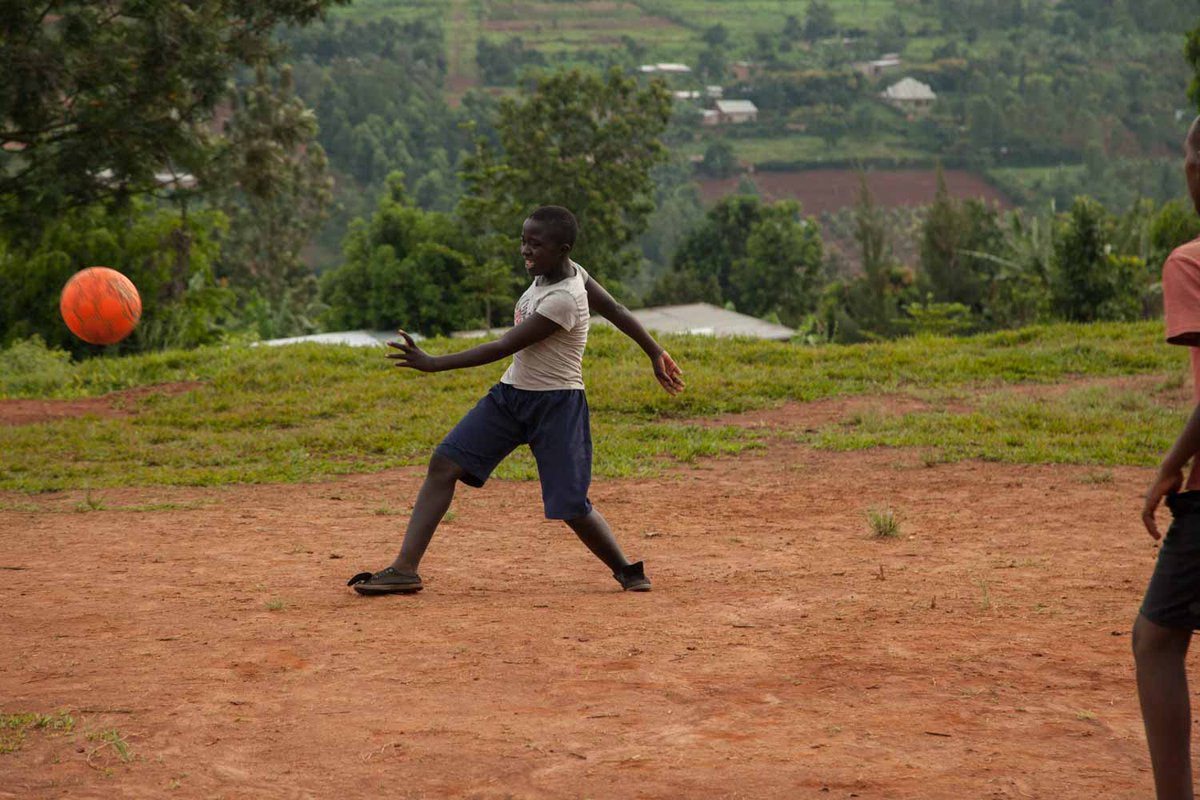 FoundIshami's tweet photo. And what a better way to celebrate the #InternationalWomensDay than being on the football field playing, learning and believing that #ThisGirlCan score #Goals4Girls! #TogethernessGirlsSoccerTeam #IshamiSoccer4SocialImpact #Footballanewway2buildcommunity https://t.co/BP0mUaAbmJ