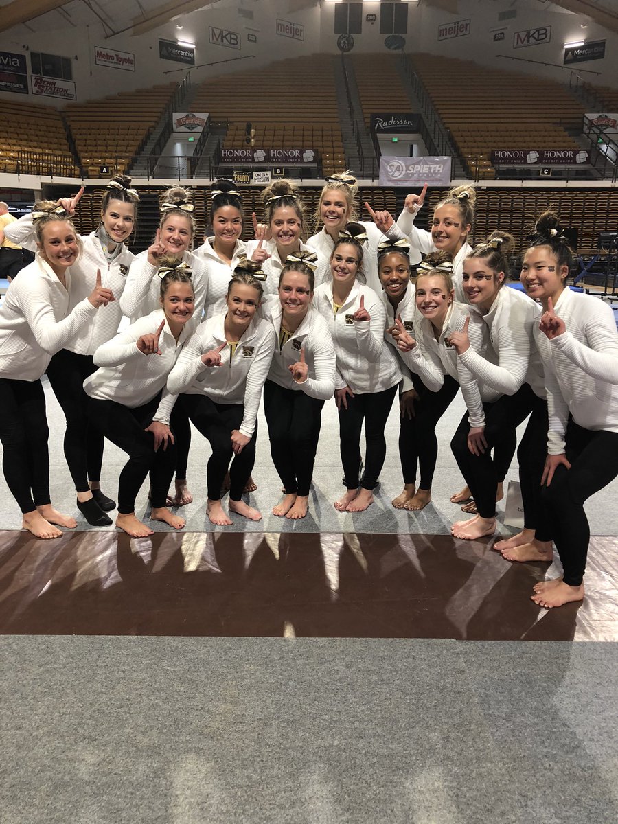 WMU_Gymnastics's tweet photo. Western Michigan Broncos are guaranteed a share of REGULAR SEASON CHAMPIONS!!🤎💛🐴 #wewillreign #GoBroncos https://t.co/wGDs84KMHG