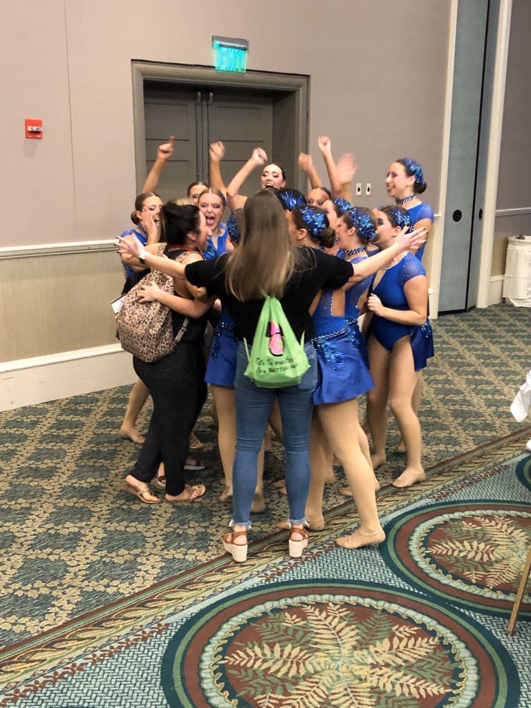 mystiquedance's tweet photo. Without a doubt, one of the BEST moments in Mystique history.

6th Place in Medium Varsity Jazz https://t.co/P7LgKGD8qa