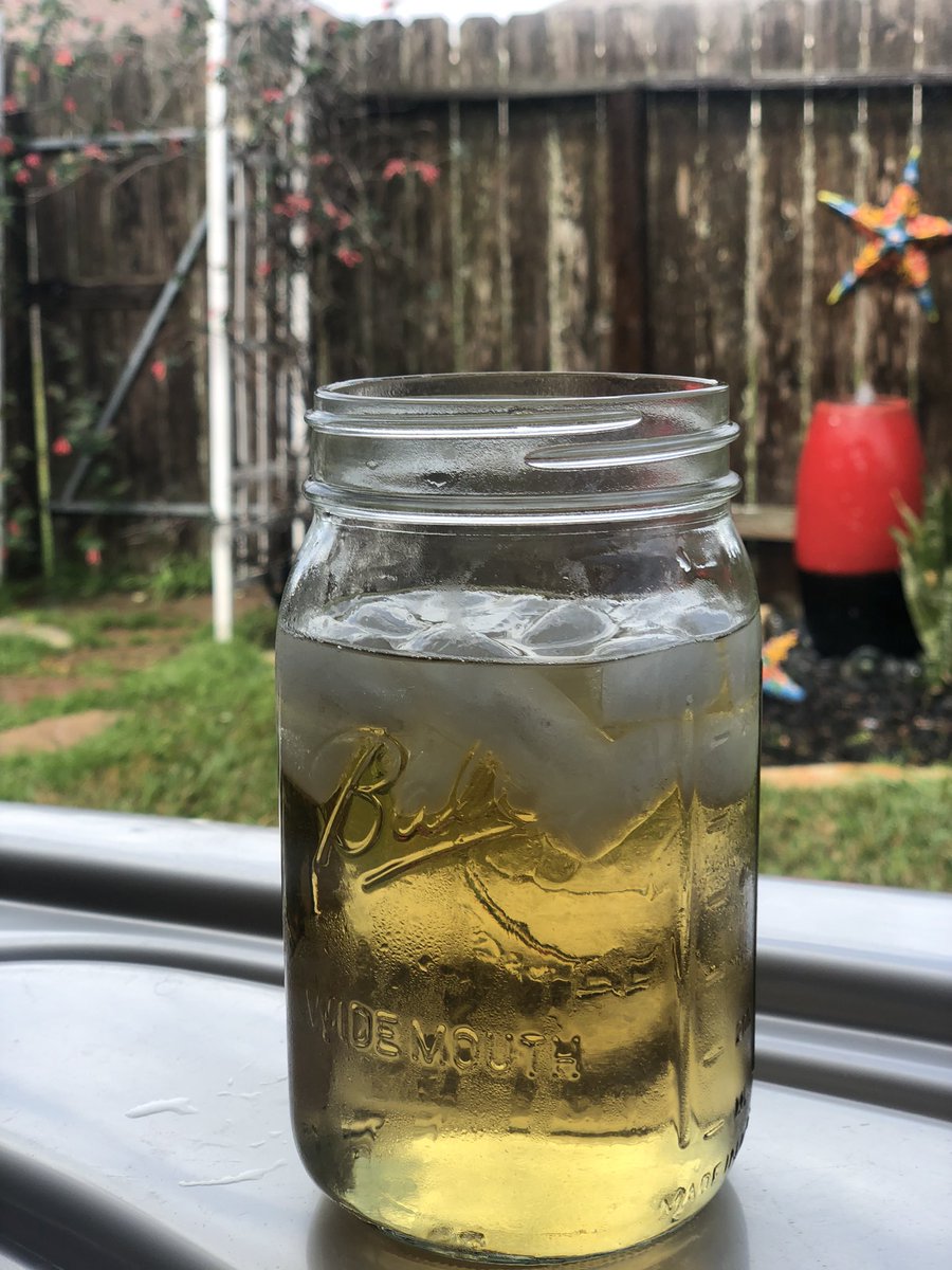 El Patio tweet media