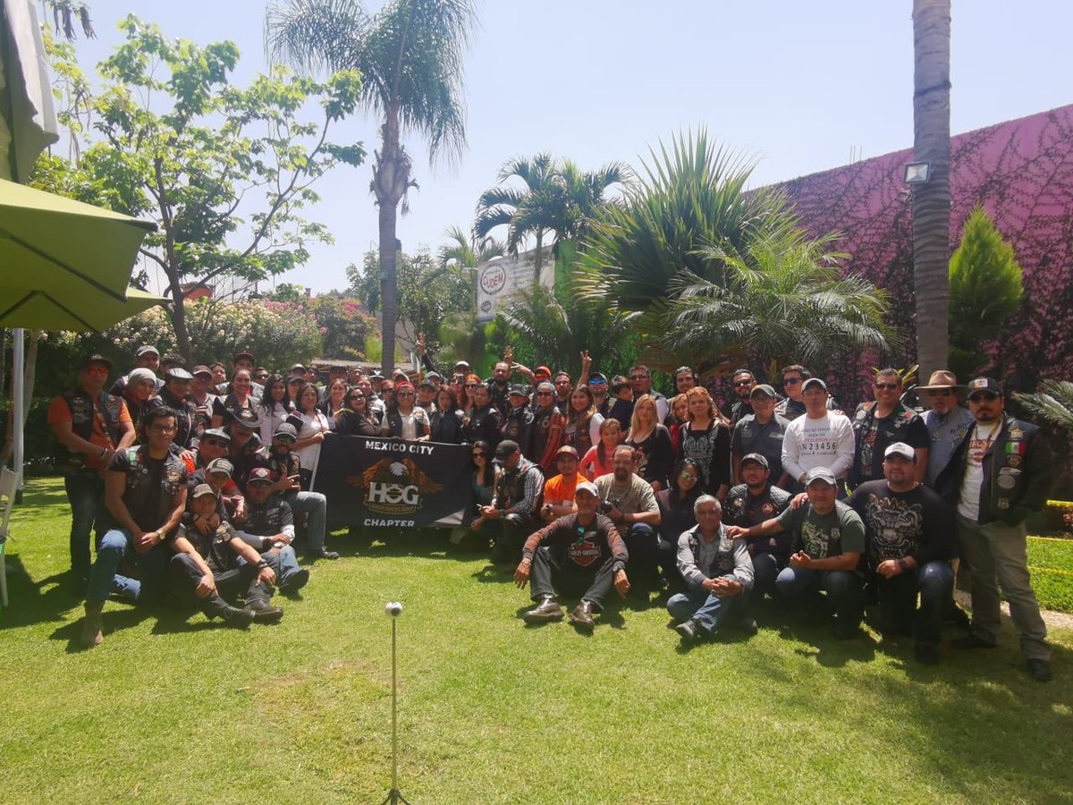HOG_M_X's tweet photo. #8M2020 #HogMcc #Hermandad #HarleyDavidson #FelizDomingoATodos @harleydavidson @HarleyMexico #SomosSimplementeHD #MasUnidoQueNunca https://t.co/Hjzt7lCx0A