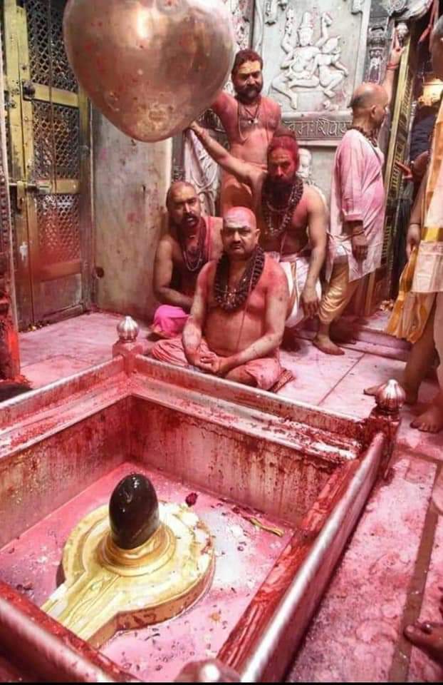 kumar_hridaya's tweet image. 🌹हर हर महादेव शंभो "
🌹काशी विश्वनाथ गंगे |
🌹काशी विश्वनाथ गंगे "
🌹माता पार्वती संगे ||
🍁🍁 जय हिंद जय भारत 🍁🍁
🌺🍀 होली की शुभकामनाएं 💐
@narendramodi जी🥀🌺🍀