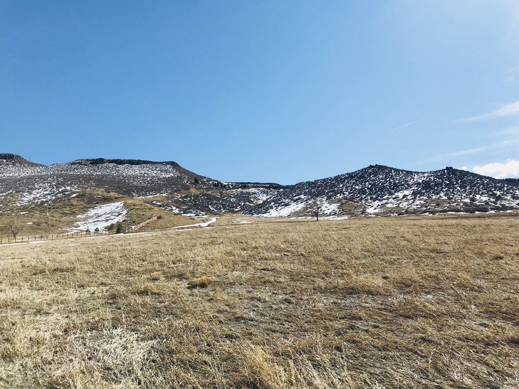 BenRossiMedia's tweet photo. Picturesque views from North Table Mountain in Golden, Colorado #mfjsdesign https://t.co/GFuhY7GJjK