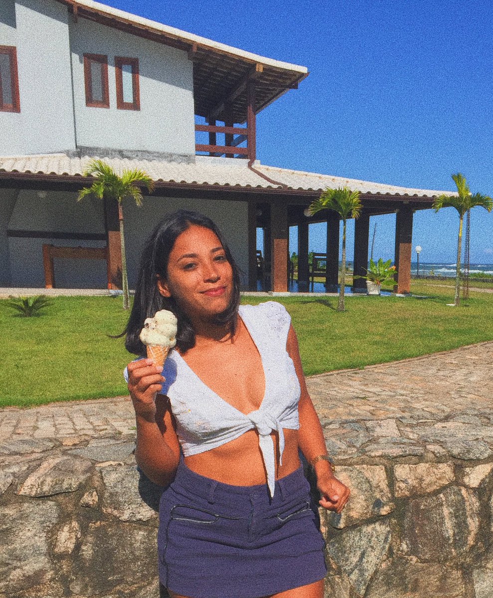 LeiaCorato's tweet photo. Mulher, saiba o seu poder e então, nada nem ninguém poderá lhe deter! Provérbios 14:1 🍦🌸🍦🌸🍦🌼
.
.
.
.
#diadamulher 
#amor #respeito 
#adimiração #mulheres 
#foto #happy 
#diainternacionaldamulher https://t.co/QX6vAUOBnR