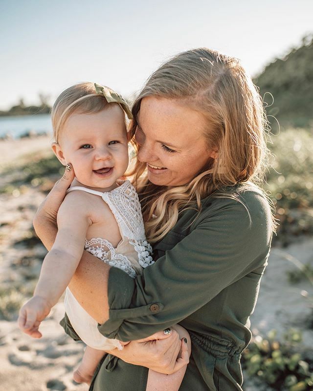 britbozik's tweet photo. International Women's Day means so much more to me now that I have a daughter. She's watching my every move, I feel such a responsibility to teach her to be a strong woman. There are a few things I want for her... ✨I never want her to doubt her abili… https://t.co/uDc4dZVISQ https://t.co/AkQexRQqdn