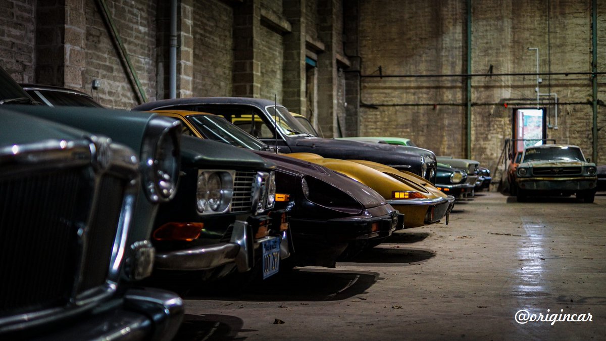 origincars's tweet photo. Si tuvieras que elegir un coche clásico... ¿cuál sería tu favorito?🤔#opina #debate #oldschool #cochesclasicos #vehiculosclasicos #motor #autos #fieros #legendcar #gasolina #historicos #classiccar #oldcar #vintagecar #retrocar #vintagestyle #historia #hierros #clásicos #origincar https://t.co/dcHKRZDGKA