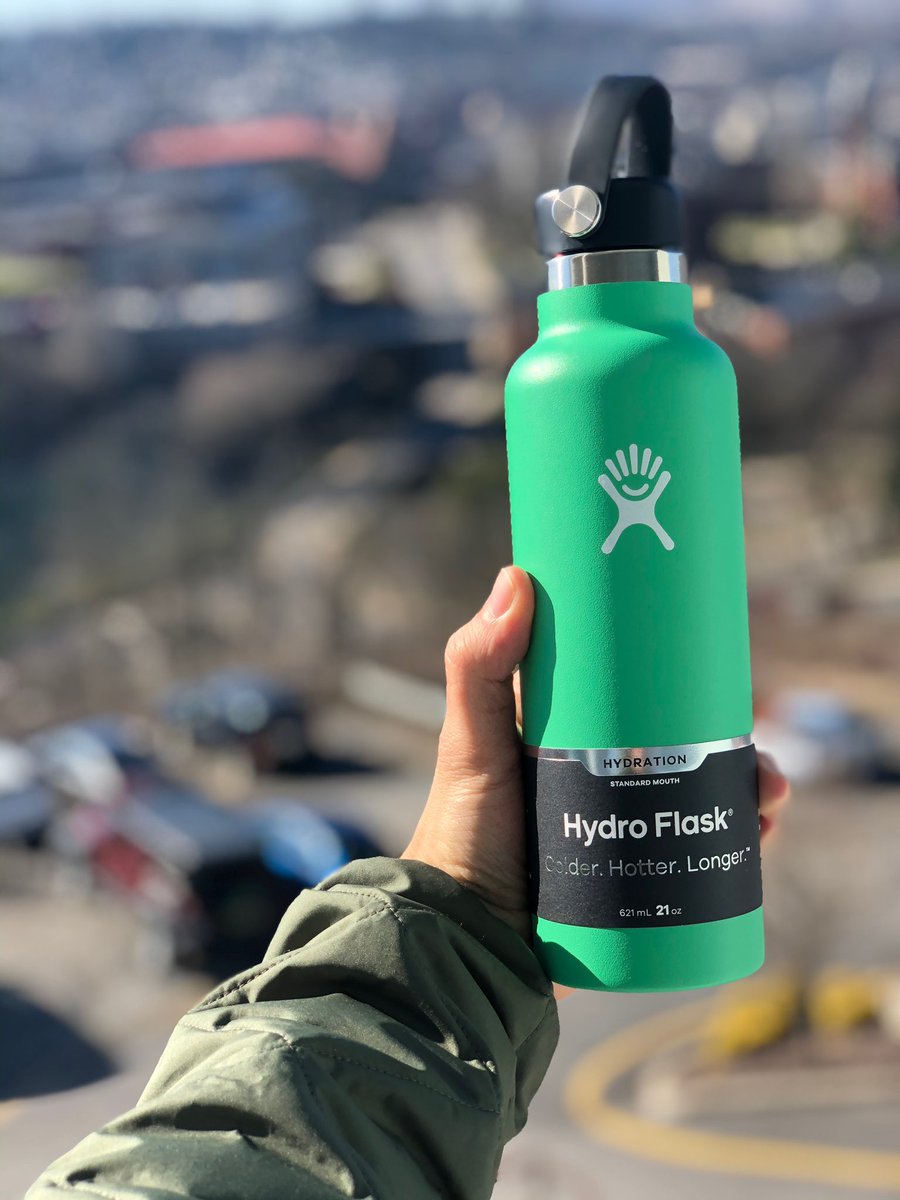 GIVEAWAY! We’re thinking sustainability ♻️ Stay hydrated today mountaineers and keep those Sunday scaries away. Follow us, RT, and tag three friends for a chance to win