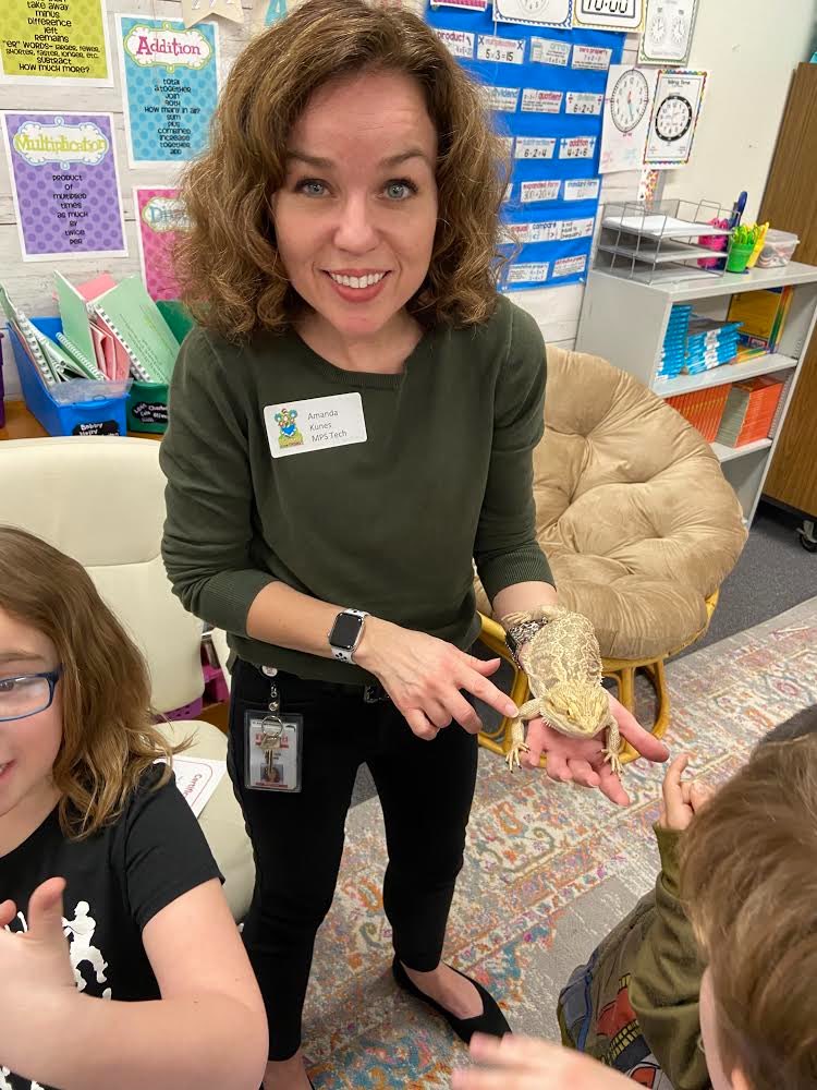 ajkunes's tweet photo. Thank you to Mrs. McManis and her 3rd grade class at Neihardt for inviting me back to read on Wednesday!  Meeting Lizzy, the bearded lizard, was a big surprise! https://t.co/tPirthsND0