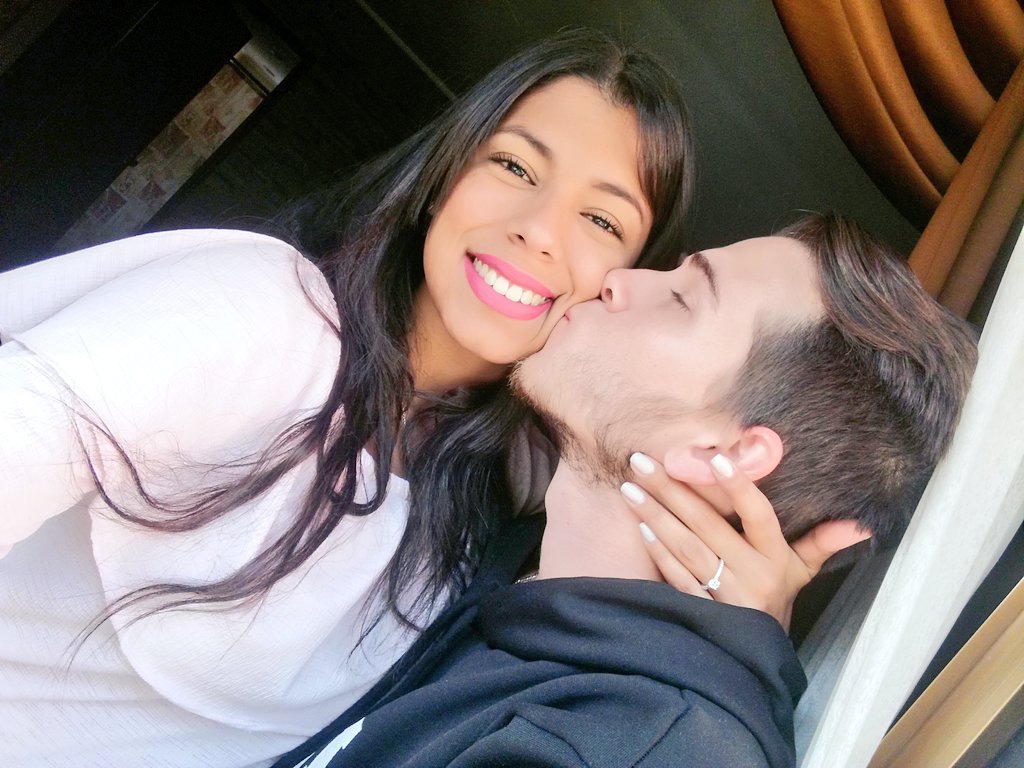 danialebe's tweet photo. Te amo futuro esposo ❤️ https://t.co/joYQxS4DHk