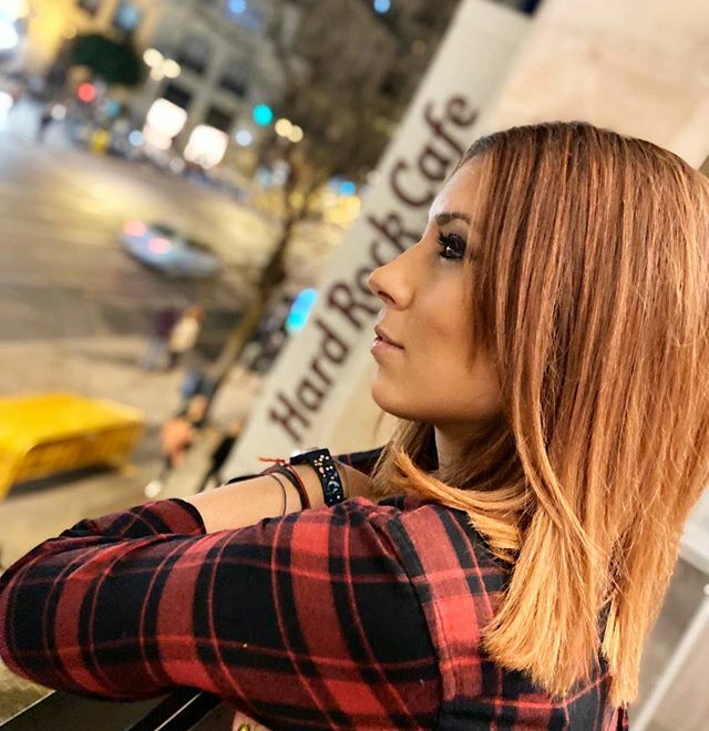 ¿En qué estaría pensando  unos minutos antes del primer concierto de esta semana?
.
Sabía que iban a ser días intensos, pero no podía imaginar que una vez pasaran los 4 conciertos en 3 días la satisfacción iba a ser tan bonita.
.
¡ G R A C I A S !
.
#con… ift.tt/2VVoori