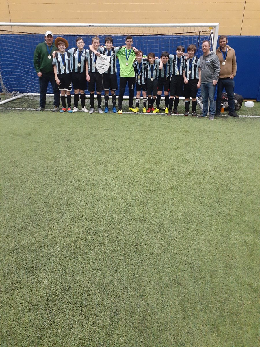 Porters  Lake 15 B boys are the 2019-2020 NSSL indoor champions.
They defeated udfc 15B boys 2-1 in a very close and intense final this afternoon

Congratulations Porters Lake 15 B boys  !