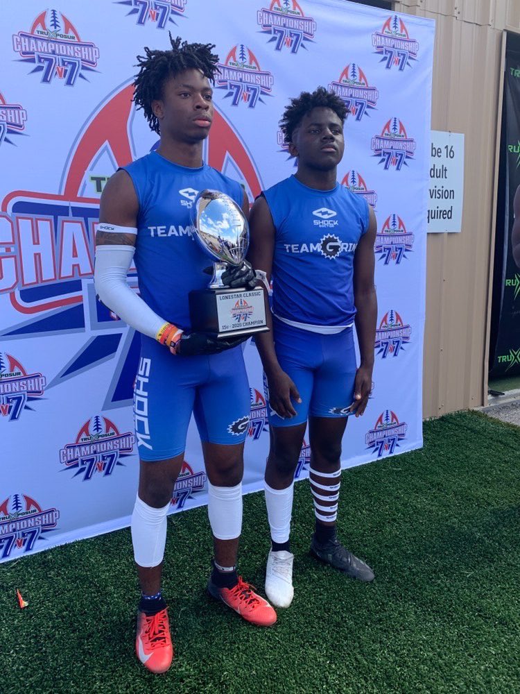 won the championship in houston taking the trophy back to the Tripple D ❤️