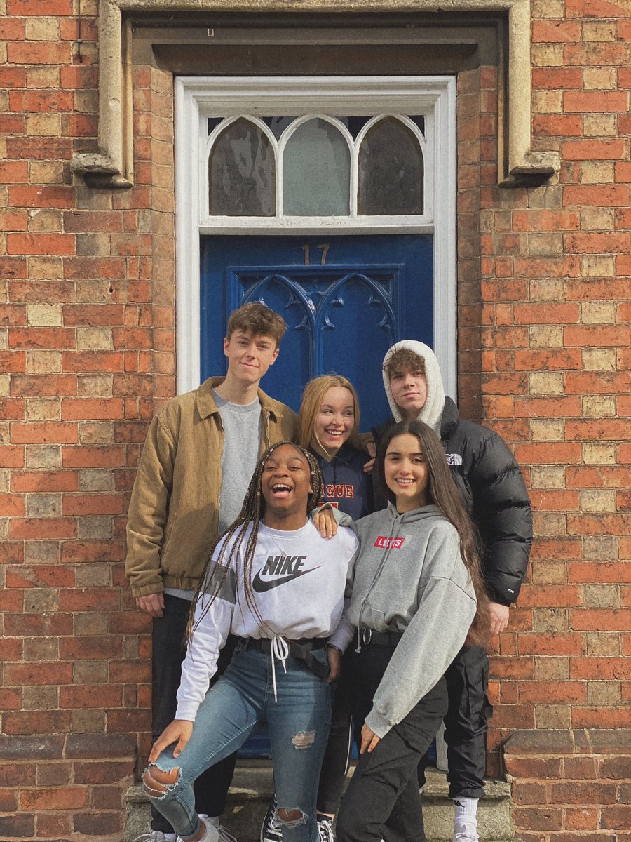 AshaABanks's tweet photo. Lisa James - it’s been fun 💘 #RSCBoyinDress @TheRSC https://t.co/74wRbobc6Q