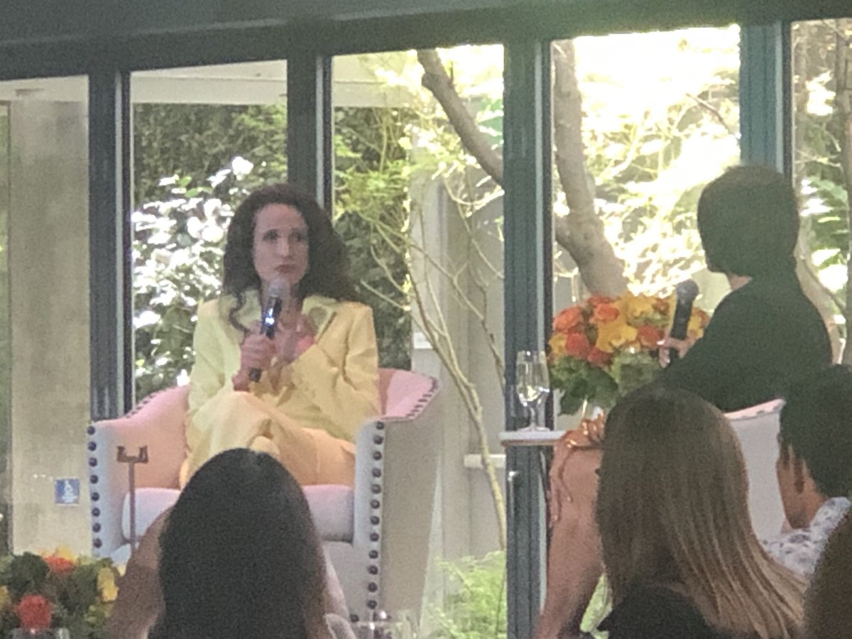 MarkSadovnick's tweet photo. Congrats @AndieMcdowell honoree of #NWHM . #womenshistory
#womenmakinghistory
#WMHLA2020
#historymaking
#liftwomenup #NWHM
#omniwi. @5thelementgroup
#LeadersWhoCare
@egmartin1 @elissafisherharris @scottlewis @JimVanEerden https://t.co/fRsLhZweA8
