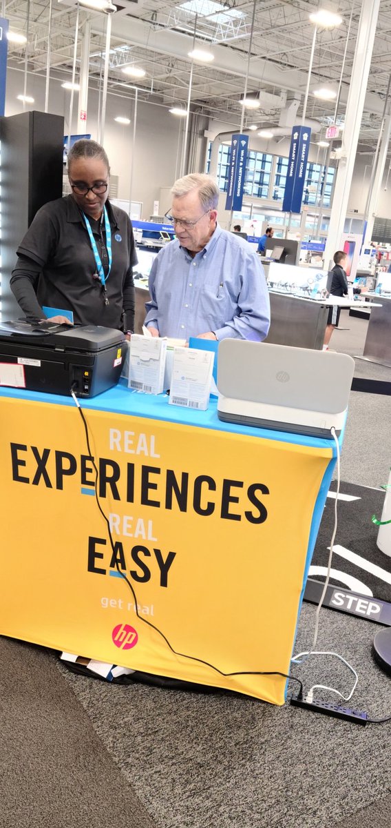houstonsamsung's tweet photo. Let's not forget about building great partnerships!! With the Hp Tango printer, you can easinly print FREE PHOTOS from your #s205G when on the Instant Ink program! Now thats a deal. Great pictures create great memories🤳 #5G #s20 #Samsung #dowhatyoucant :) https://t.co/5QimisRziM