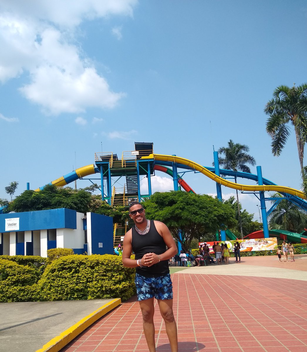 Negrojc38's tweet photo. Un poco gordito pero poco a poco se va logrando el objetivo 😎😎😎☺️😊😘🎶🎵 https://t.co/5DkIdd3naq