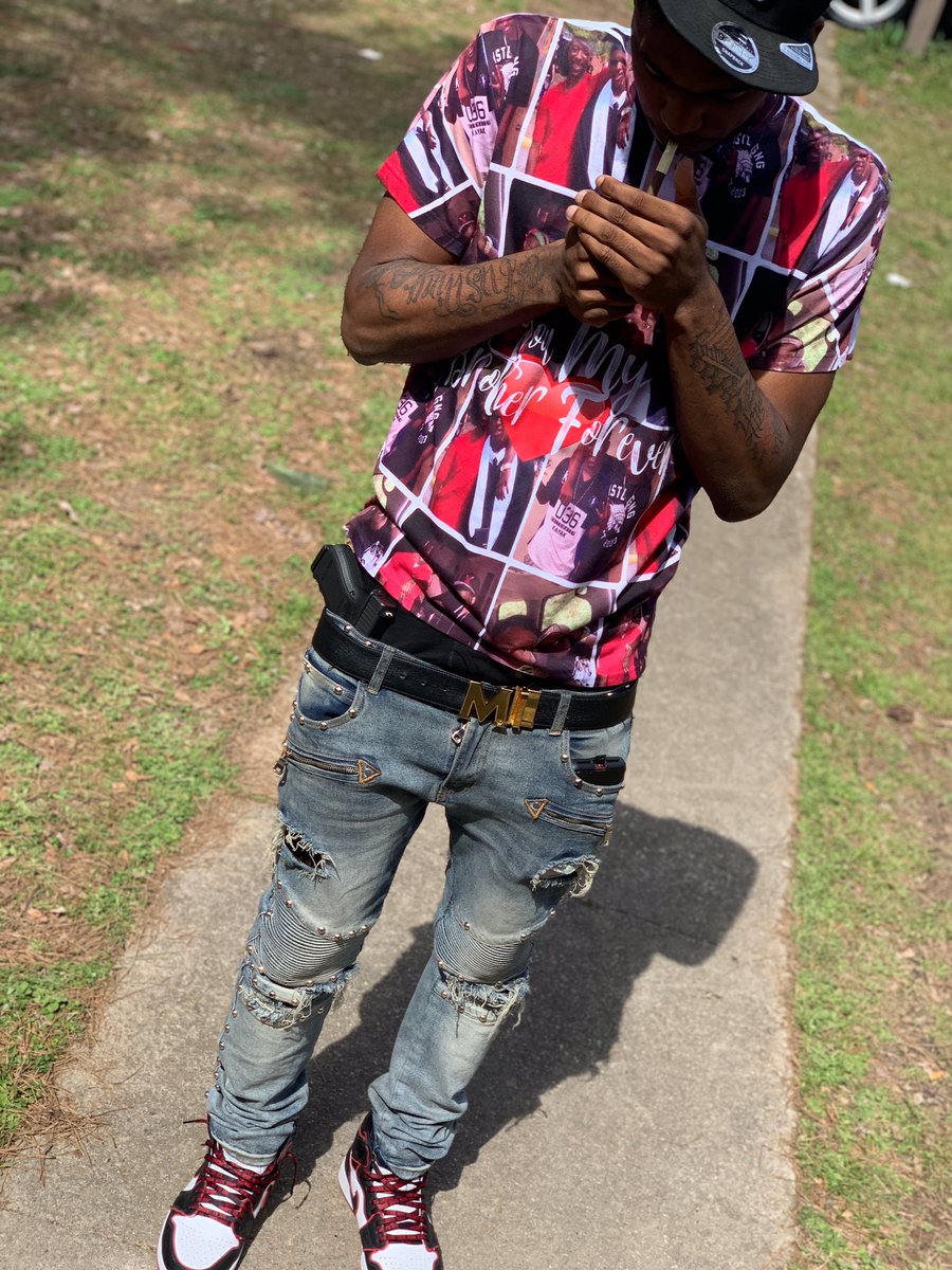 TyHustling's tweet photo. Quan 💰 & Kayla Everything I Do I Know Y’all Still Standing Behind Me 😪💔💔 #ForeverQuan💰 #KaylaBrother https://t.co/OI23pTqJxe