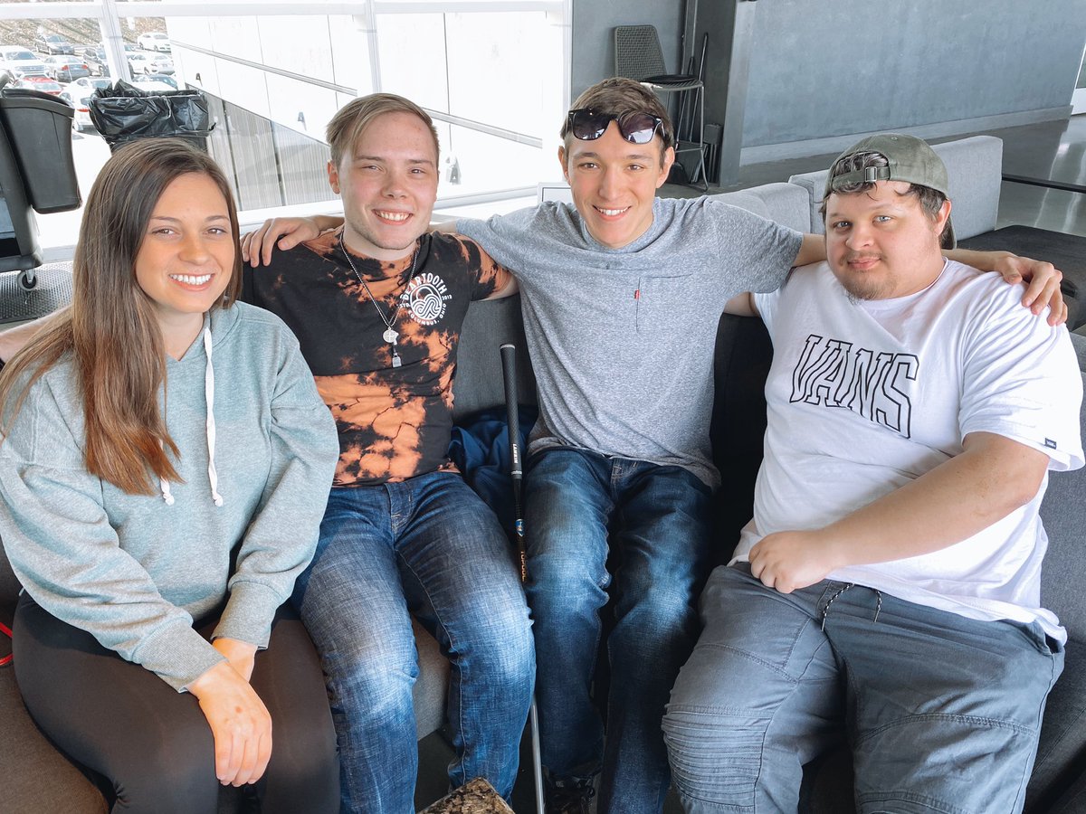 DSP_BetaPi's tweet image. Our brothers had a tee-rific time at TopGolf today! 🏌🏻‍♀️🏌🏼

#deltasigmapi #dsp #betapi #topgolf #topgolfcleveland #happysunday