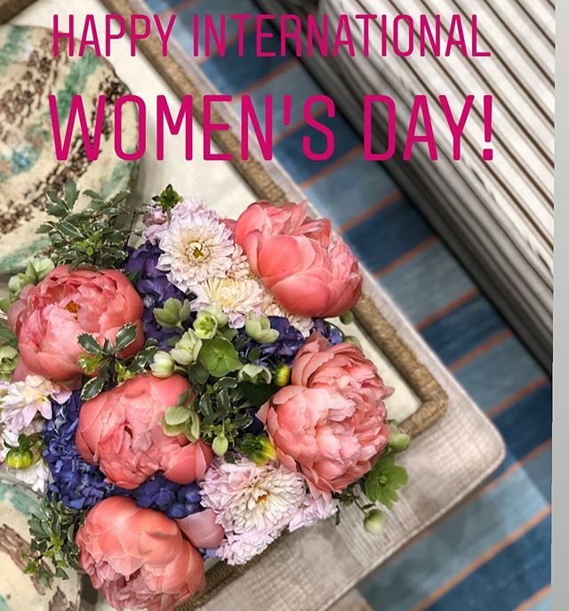 jamesshowroom's tweet photo. To all the beautiful women @jamesshowroom ...you inspire us! Thank you 🌸 
#happyinternationalwomensday https://t.co/Y9o3x2HMzU https://t.co/tnrabHGDz6
