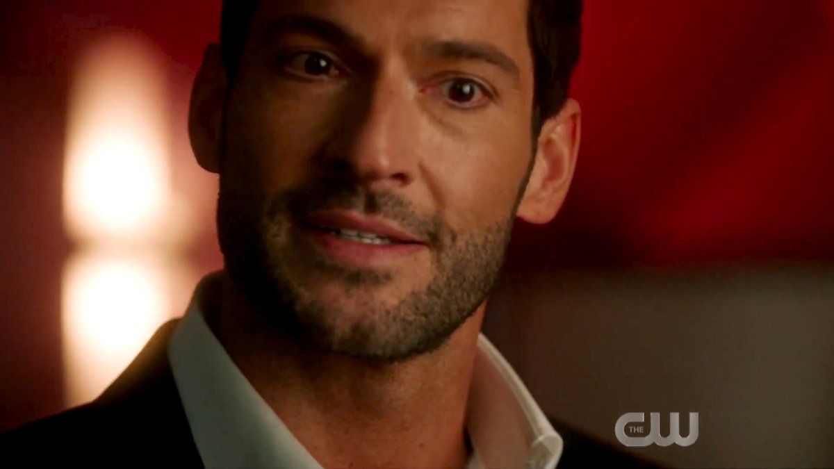 LuciferShots's tweet photo. "Tell me... what is it you desire?"

6x09 - The Flash - Crisis On Infinite Earths: Part 3

#Lucifer #TheFlash #CrisisOnInfiniteEarths https://t.co/vpiJMuF0Vn