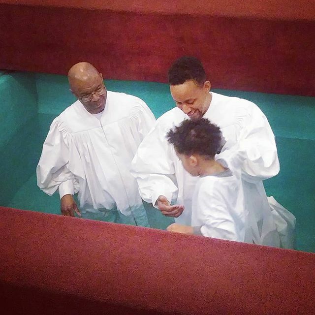 take me to the water💦to be baptized 💦
.
.
.
#beinbrown