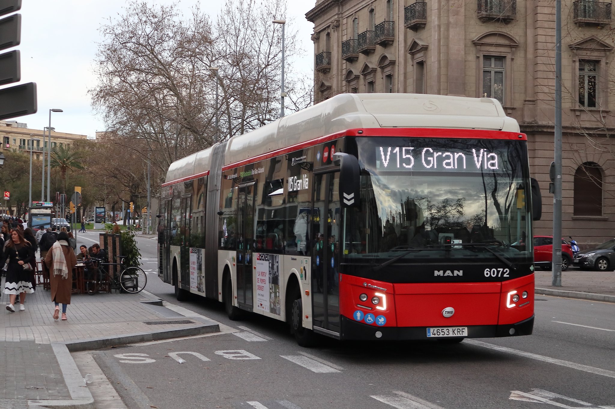 Enrique Cepeda Gonzalez on X: Llegan a Barcelona los primeros Autobuses  con matrícula iniciada por la letra L. Los primeros son de #autocorb y  #monbus.  / X