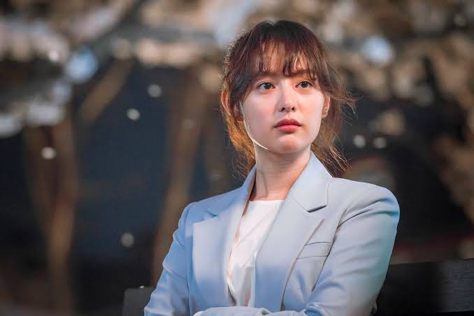 Boy_KDramas's tweet photo. #NamJiHyun --- #SuspiciousPartner 
#ShenYue --- #MeteorGarden
#KimSoHyun --- #TheTaleOfNokdu
#KimJiWon --- #FightMyWay https://t.co/bKewO2ESdU