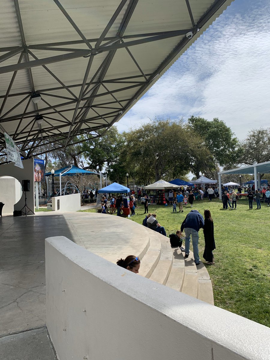 Beautiful Day at Sims Park for an event! <a href="/MilagrosMontout/">Milagros Montoute</a> @CmancusiWFL