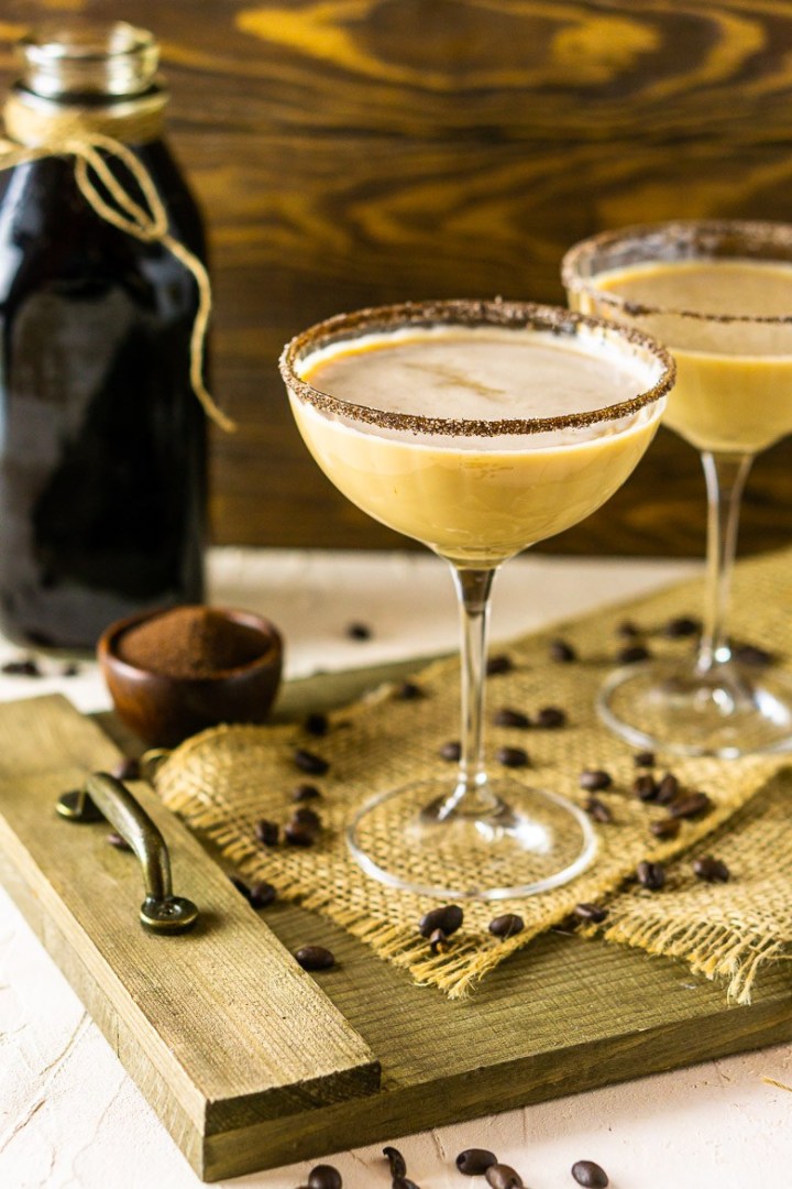 foodista's tweet photo. Creamy Baileys Irish Coffee Martini from @BurrataBubbles Foodista's Drink Blog of the Day! https://t.co/C4B2o8IDqa #Foodista #DBOD #Drink #cocktail #coffeecocktailrecipe #coffee #baileys #espressopowder #coldbrew #irishwhiskey #stpatricksday #foodistagram #drinkstagram https://t.co/aeD59zuOCN