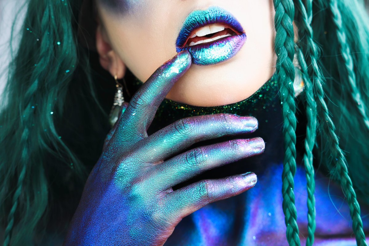kearalachelle's tweet photo. Used @JeffreeStar @MorpheBrushes #bluebloodpalette for this look! Check tweet below for more makeup details! #morphebabe https://t.co/c9ksBG6uDz