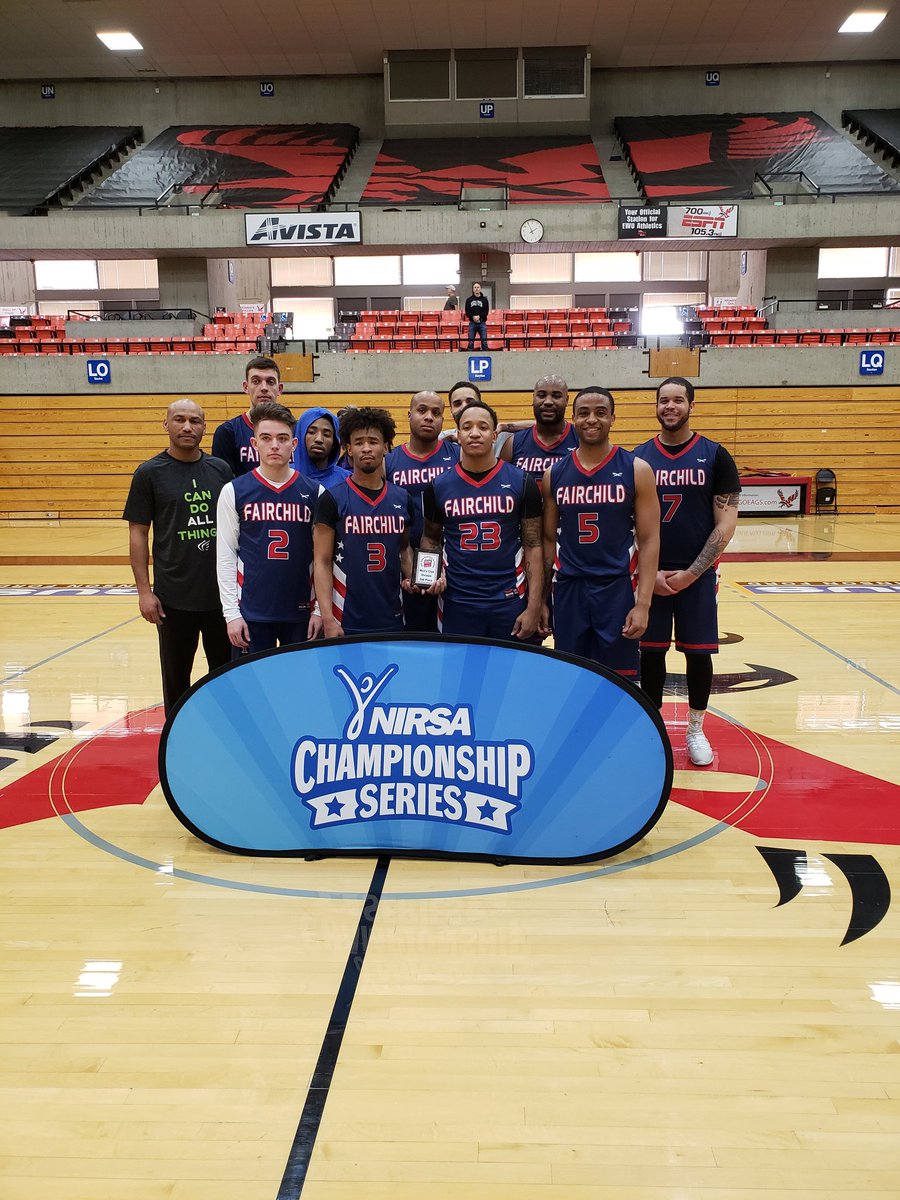 EWUcampusrec's tweet photo. Mens Club Division Champions goes to @whitworth. 2nd place going to @TeamFairchild @SportsinSpokane @NIRSAChamp6 @NIRSAChamp https://t.co/awxwV7HnrC
