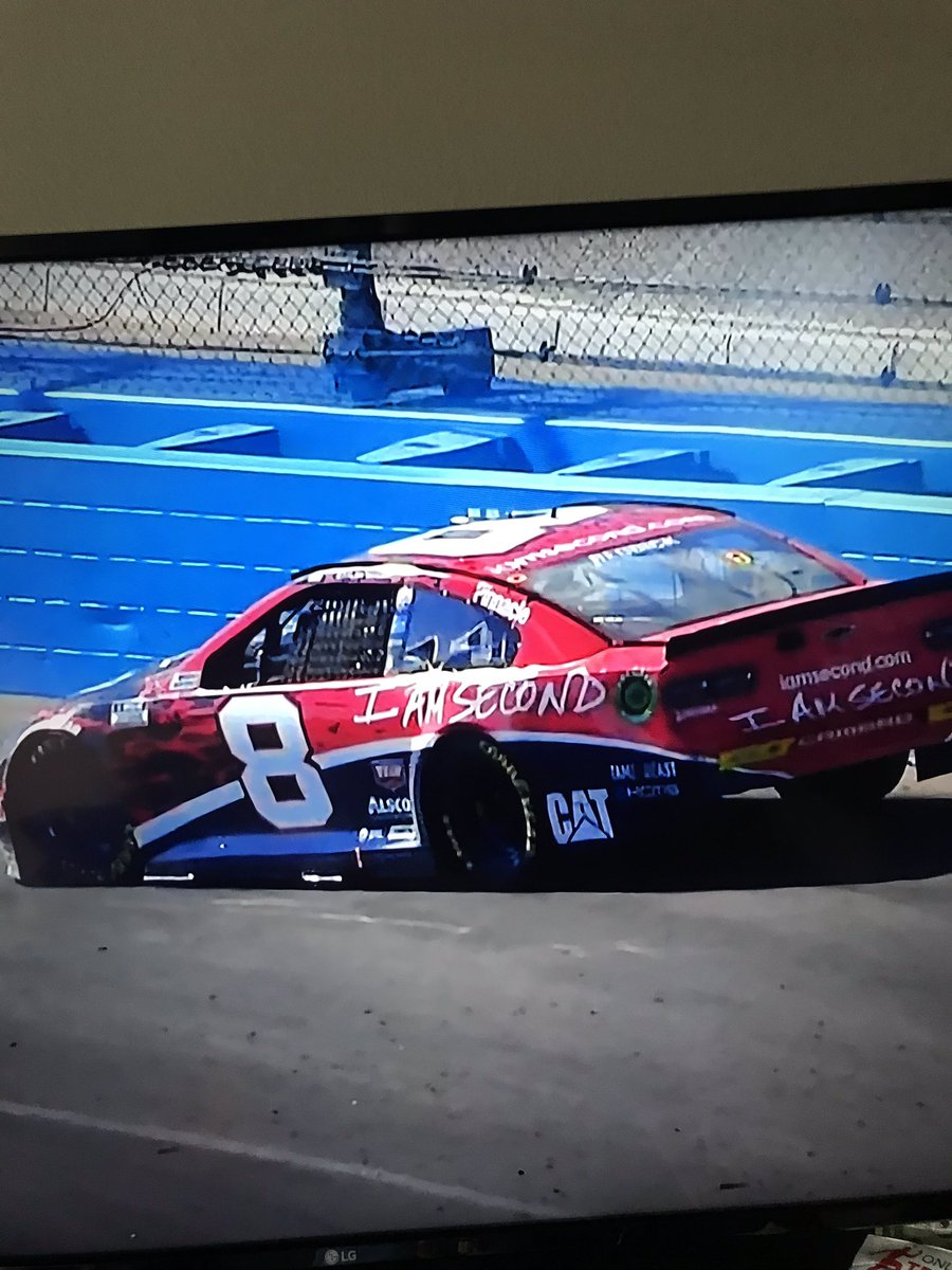 WreckyShithouse's tweet photo. Can’t be second if you’re in the wall #iamsecond #iamlast #nascar #PhoenixRaceway #tylerreddick https://t.co/bd8qIzoDV5