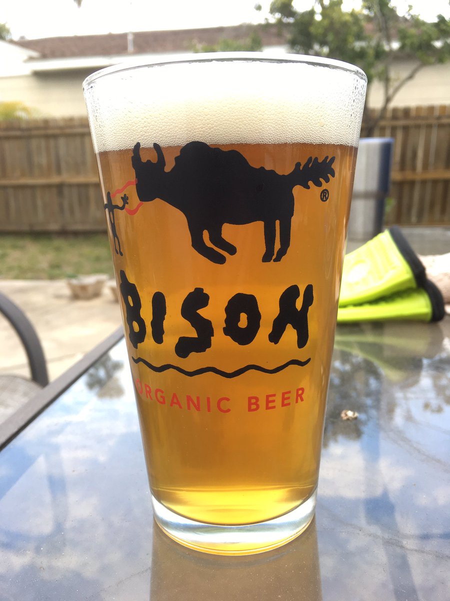 Back in the homebrewing game. Thrilled with how this Maris Otter/Nelson Sauvin SMaSH pale came out!