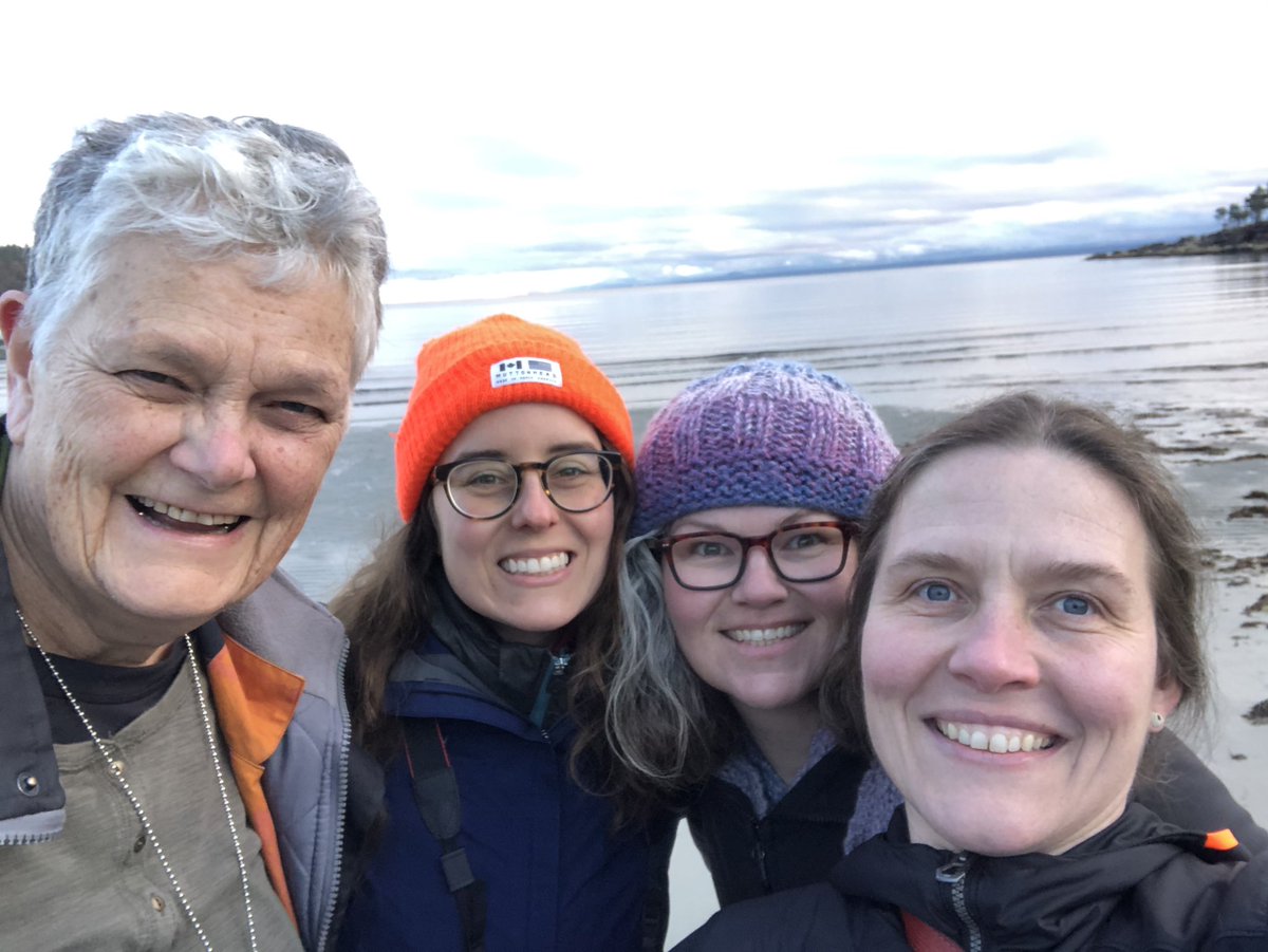 SalishSeaCentre's tweet photo. Happy #WomensDay to ALL who celebrate, promote &amp; empower ...#IWD2020 #lovemyjob #SalishSea #engagedteam #grateful https://t.co/bPzoZgg9I7