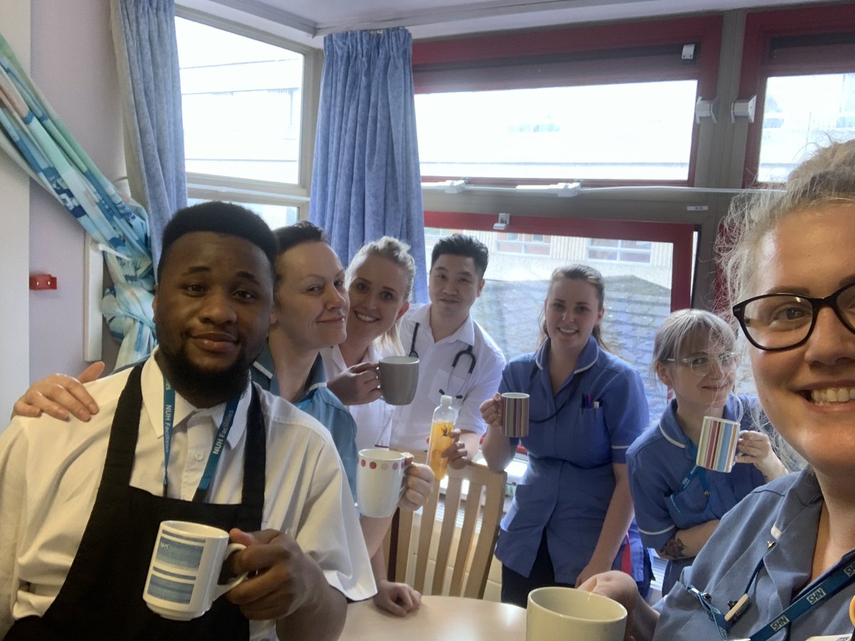 chlo_wieckowska's tweet photo. Everyone works so hard on #teamHogarth through the challenges and triumphs - you always need a cup of tea☕️ to put the world to right and solve all (most) problems! We have the best bunch of nurses/doctors/kitchen/cleaners🥰🎉 @TeamNUH @NUHNursing @ChiefNurseNUH #teamCAS https://t.co/HP7cS7oaJv