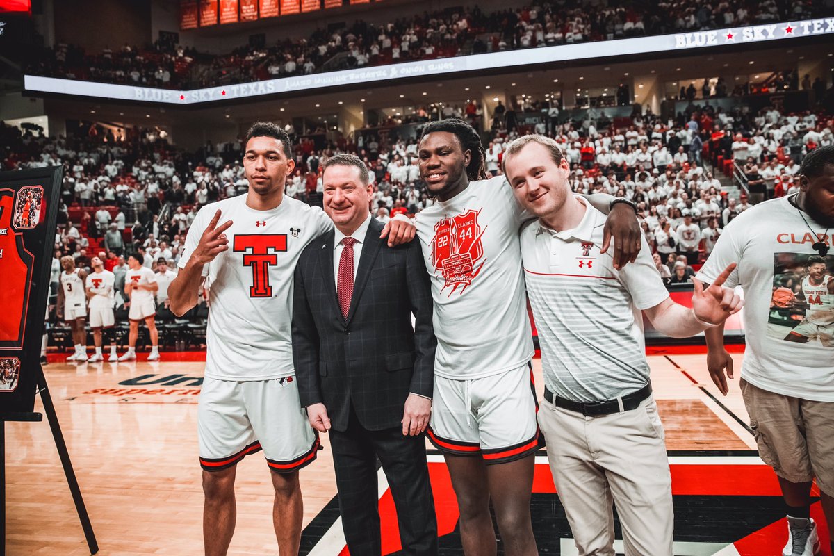 Cooper Anderson tweet media