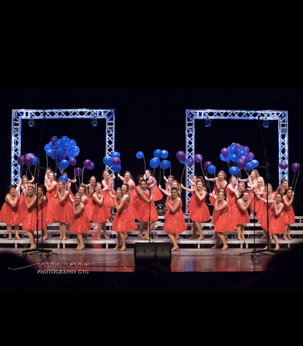 StarlightsSC's tweet photo. Happy #InternationalWomensDay to a truly amazing group of Women.  Every single one of you is a light that shines so brightly with love and acceptance! https://t.co/lDikk99am2