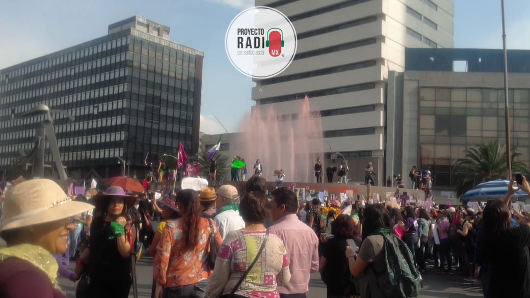 proyectoradiomx's tweet photo. En el #diainternacionaldelamujer #8demarzo en la #cdmx🇲🇽 se muestran estas imágenes durante la #manifestacion
¿Cual es su opinión?
#proyectoradiomx #consentidosocial https://t.co/xLRrh4UzTF