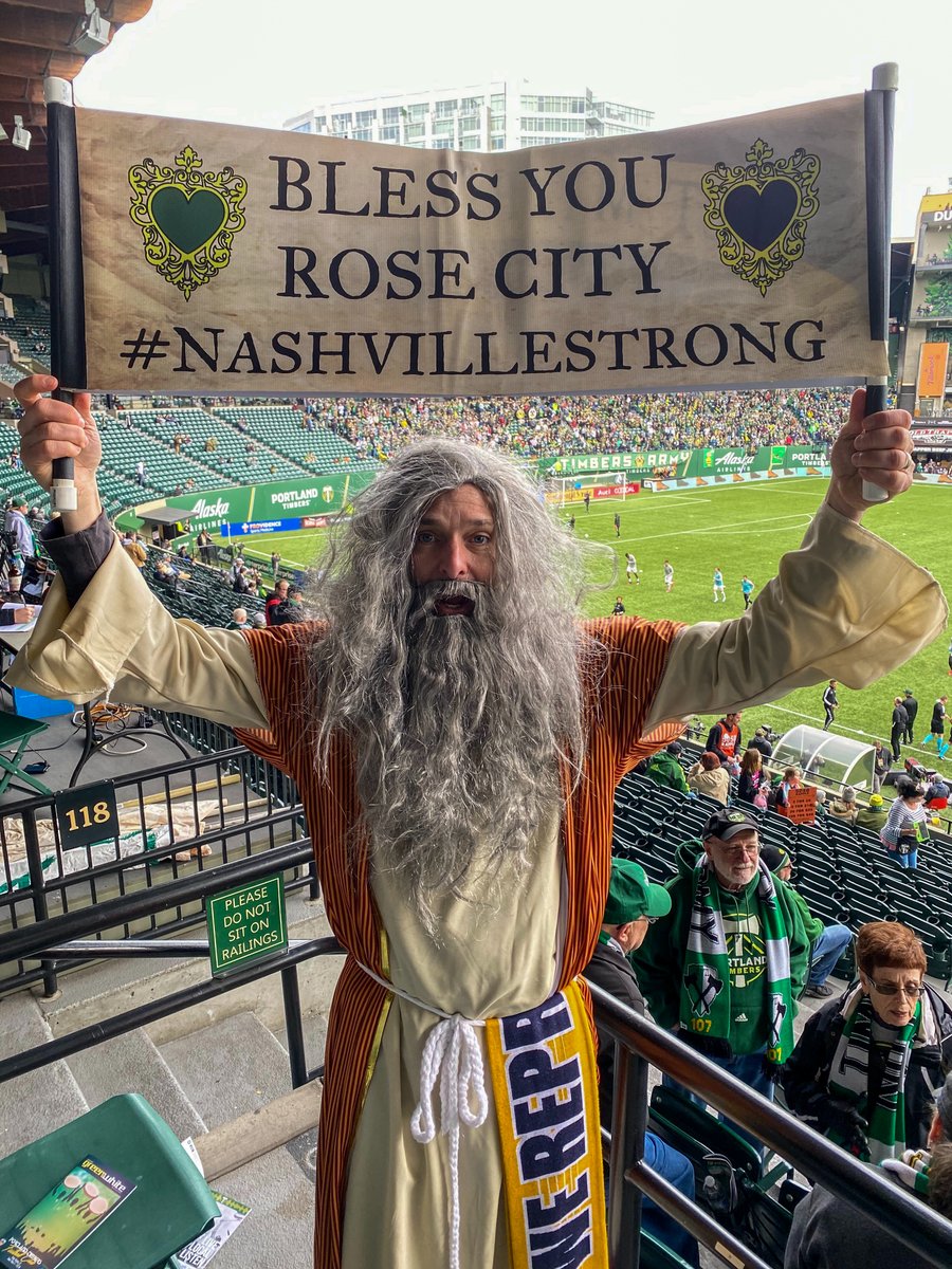 Thou shalt travel. 

#EveryoneN #PORvNSH #NashvilleStrong