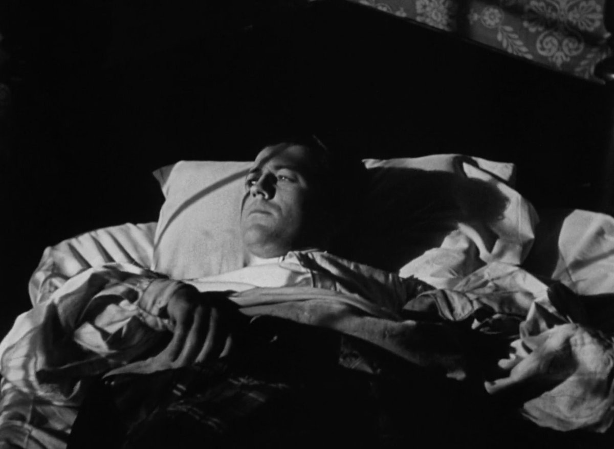 THE BODY SNATCHER (Wise, 1945)