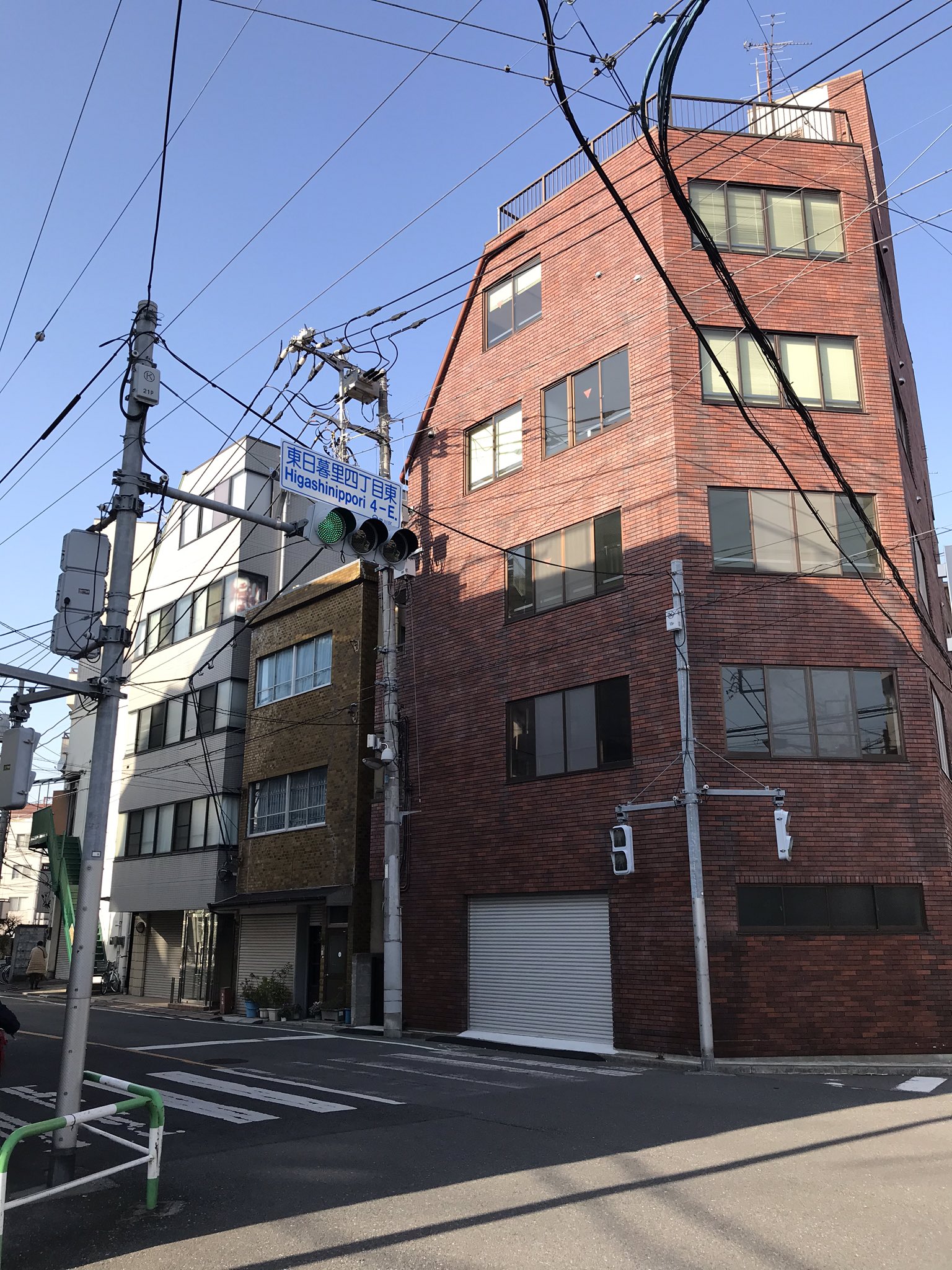 谷田貝茂雄 やたがいクリニック は 開業年を越えビルは築53年となりました 今回新築工事となるため 4月6 7 8 9日を休診とさせていただきます 仮診療所は4月10日金曜日から当 クリニックから東へ50mの 東日暮里東交差点 コッペパンの三陽屋 谷田貝茂雄 やたがいクリニック は 開業年を越えビルは築53年となりました 今回新築工事となるため 4月6 7 8 9日を休診とさせていただきます 仮診療所は4月10日金曜日から当 クリニックから東へ50mの 東日暮里東交差点 コッペパンの三陽屋