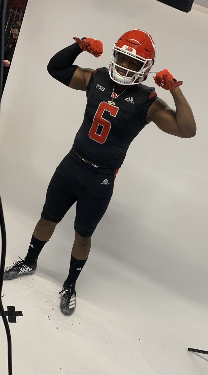 After a good talk with <a href="/GregSchiano/">Greg Schiano</a> I am VERY blessed  to receive my 1st offer from Rutgers University 🪓<a href="/CoachNunz/">Nunzio Campanile</a>  #Chop