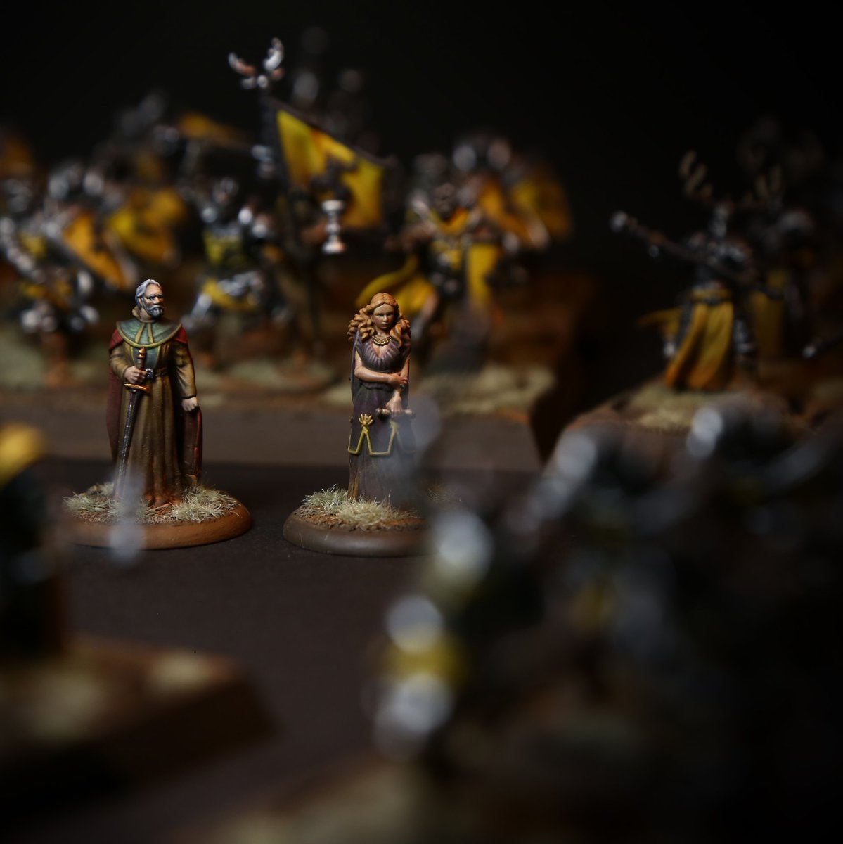 JCukar_painting's tweet photo. #baratheons starter set by #CMONgames
#minipainting #miniaturepainting #miniatures #tabletop #paintingminiatures #paintingminis #wargaming #painting #miniature #tabletopgames #tabletopgaming #art #hobby #wargames #boardgames #dnd #boardgames #coolminiornot #asoiaf #asoiaftm https://t.co/vcEGbkrDRn