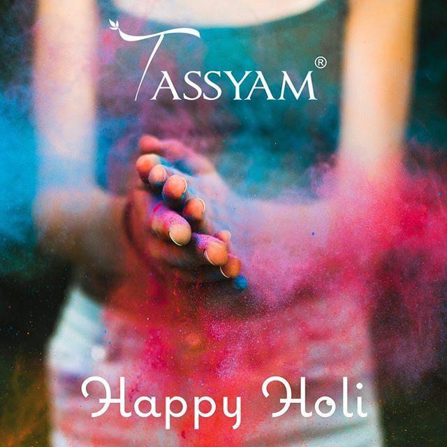 TassyamOrganics's tweet photo. Let this Holi end all religious disharmony and bring us together as one nation⁠
⁠
#love #tassyam #hingwale #happyholi #holi2018 #festival #festivalsofindia #festivalsofinstagram #india #color #festivalofcolours #rangbarse #gujiya #waterballoons #inst… https://t.co/NNqvTxDnXW https://t.co/uVA89pV8fL