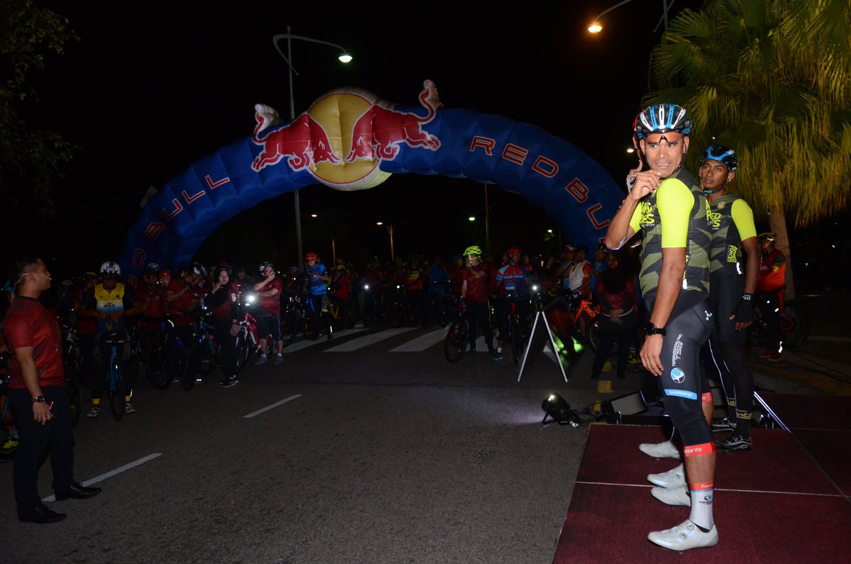 AADKMalaysia's tweet photo. Putrajaya 6 Mac 2020: Pelancaran Fun Ride Against Drugs disempurnakan oleh YBhg Dato' Jamil bin Rakon, Ketua Setiausaha Kementerian Dalam Negeri. Turut hadir sama YBhg. Datuk Zainal Abidin bin Abu Hassan Timbalan KSU (Keselamatan) melepaskan para peserta seramai lebih 2000 orang. https://t.co/9f5mi0uk2o